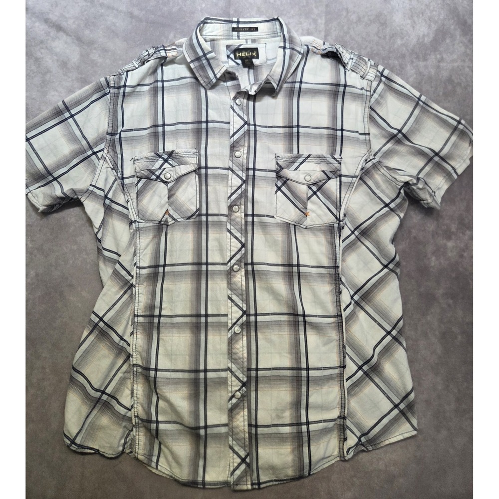 Helix Athletic Fit Short Sleeve Snap Up Shirt Mens XL Grey Plaid Pearl Snap Y2K